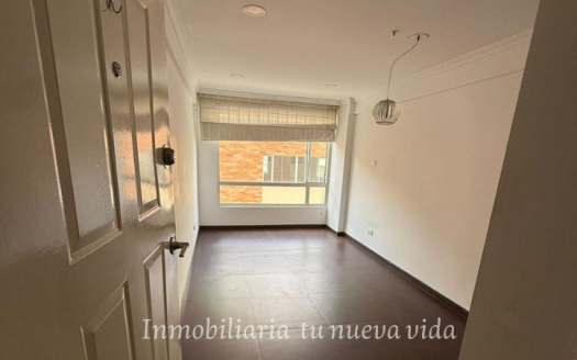COD. 039 APT EN VENTA, BOGOTA.