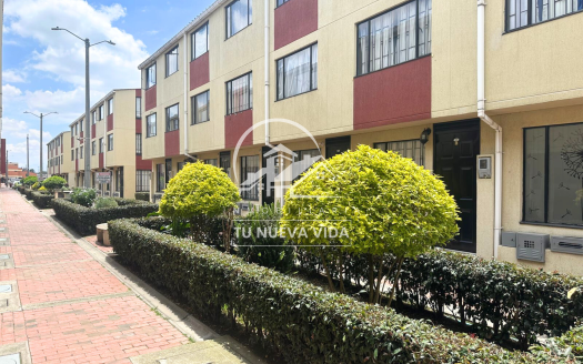 COD. 052 CASA EN VENTA – FUNZA CUND